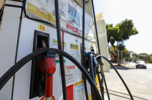 Postos de combustíveis do DF são autuados por irregularidades nos preços